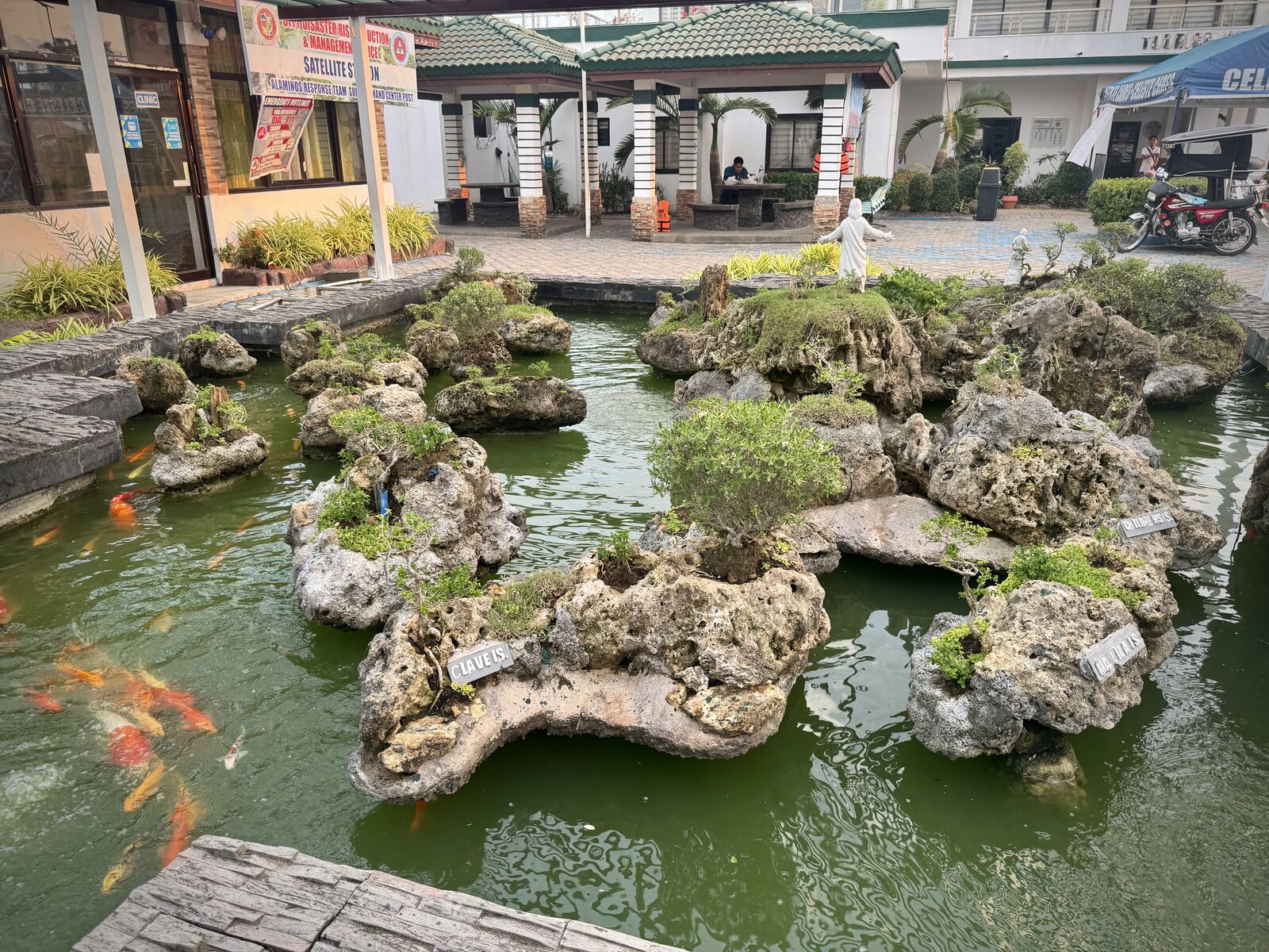 【現地視察日記 DAY5】ワンハンドレッド島でアイランドホッピング体験。南国フィリピンの海を満喫しました